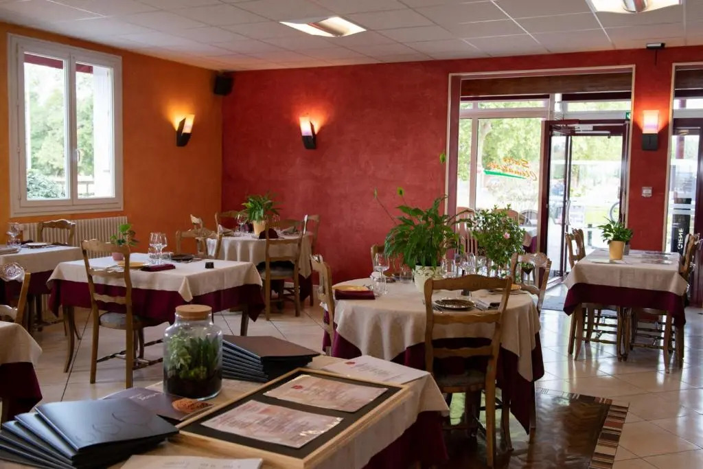 Logis Hotel Restaurant LEscapade
