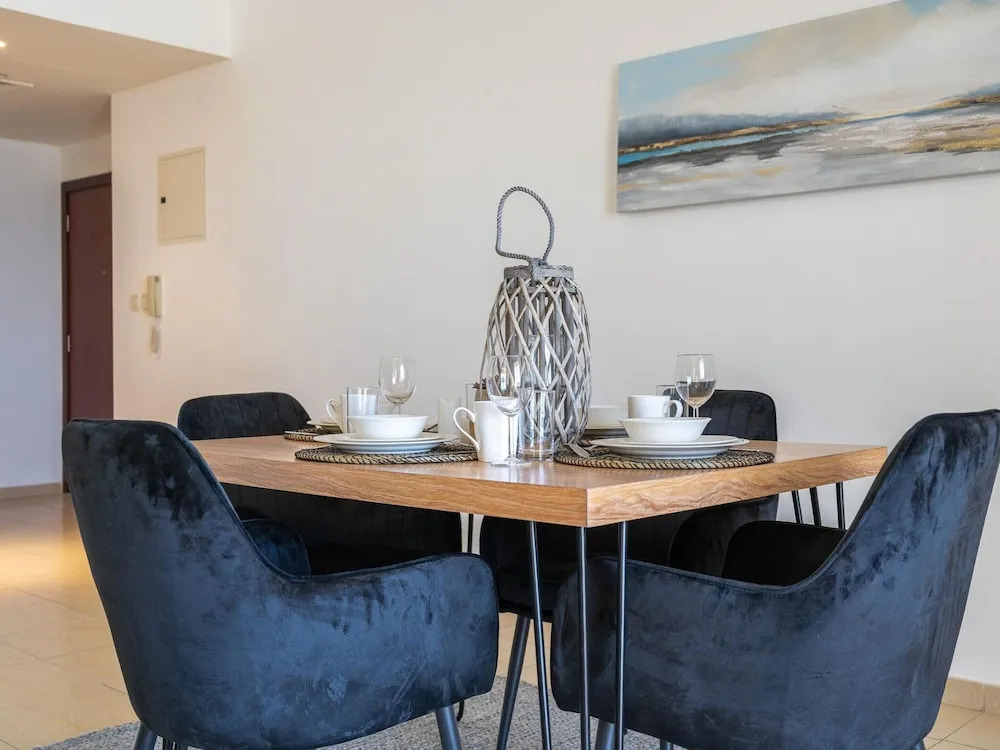 Stunning 1BR Apt City View JBR Beach by Belvilla