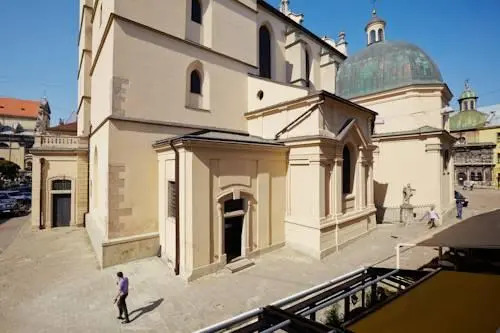 Apartments Lux in city center Lviv