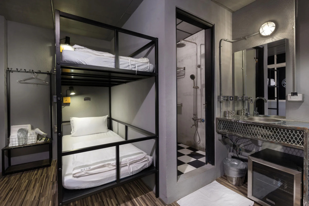 和平公獄監獄文旅 近東大門夜市 Peace Prison Theme Inn