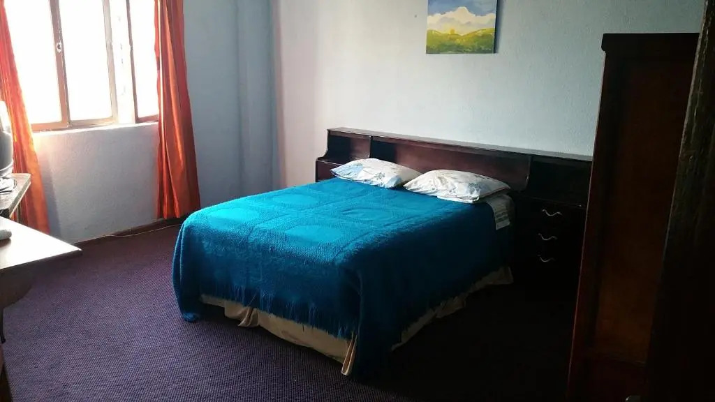 Hostal Montufar