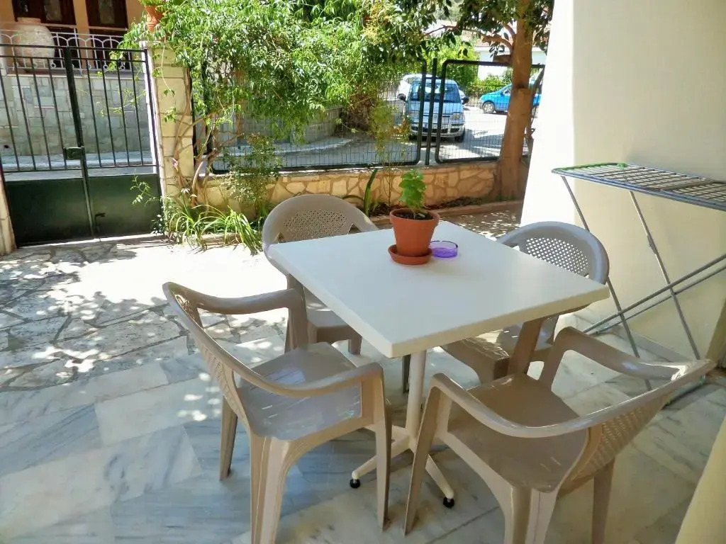 Stamoulis Apartments
