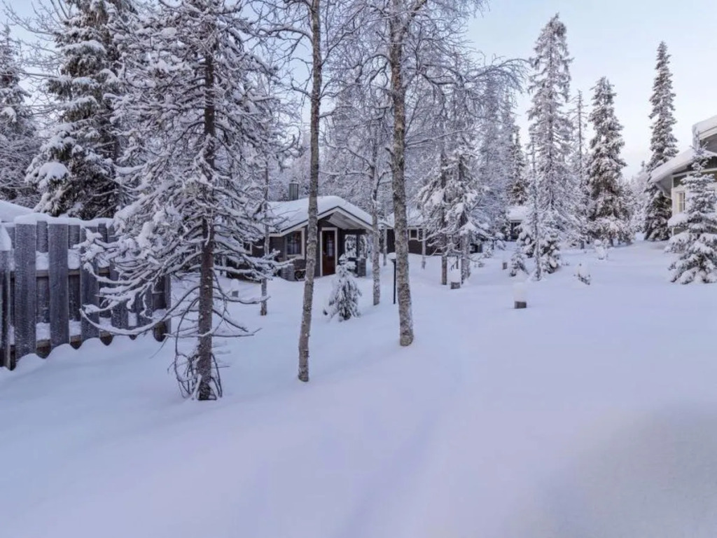 Rukan taikavuosseli 12 a