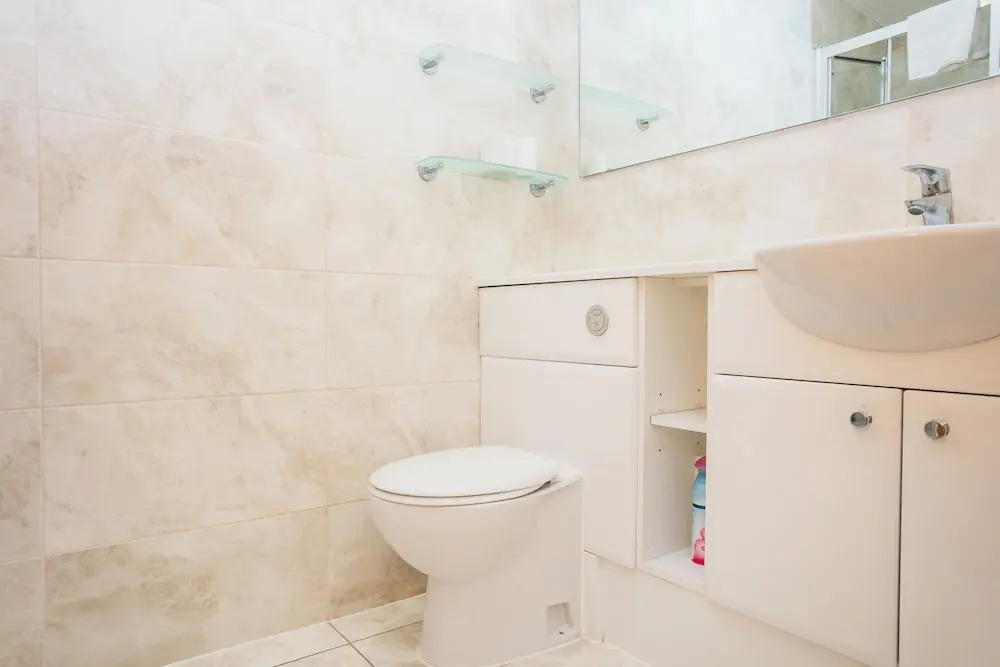 Bright 2Bed Water Side Flat