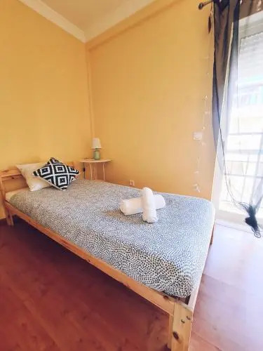 DOWNTOWN-GuestHouse