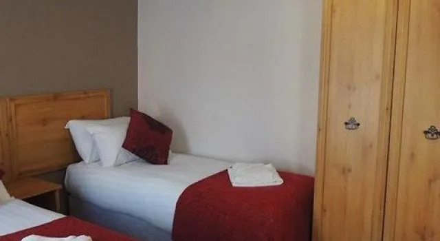 White House Hotel