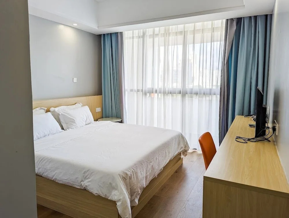 Monarch Condos – Upperhill