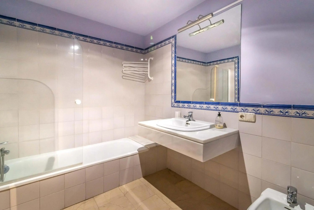 Spacious apartment in Marbella