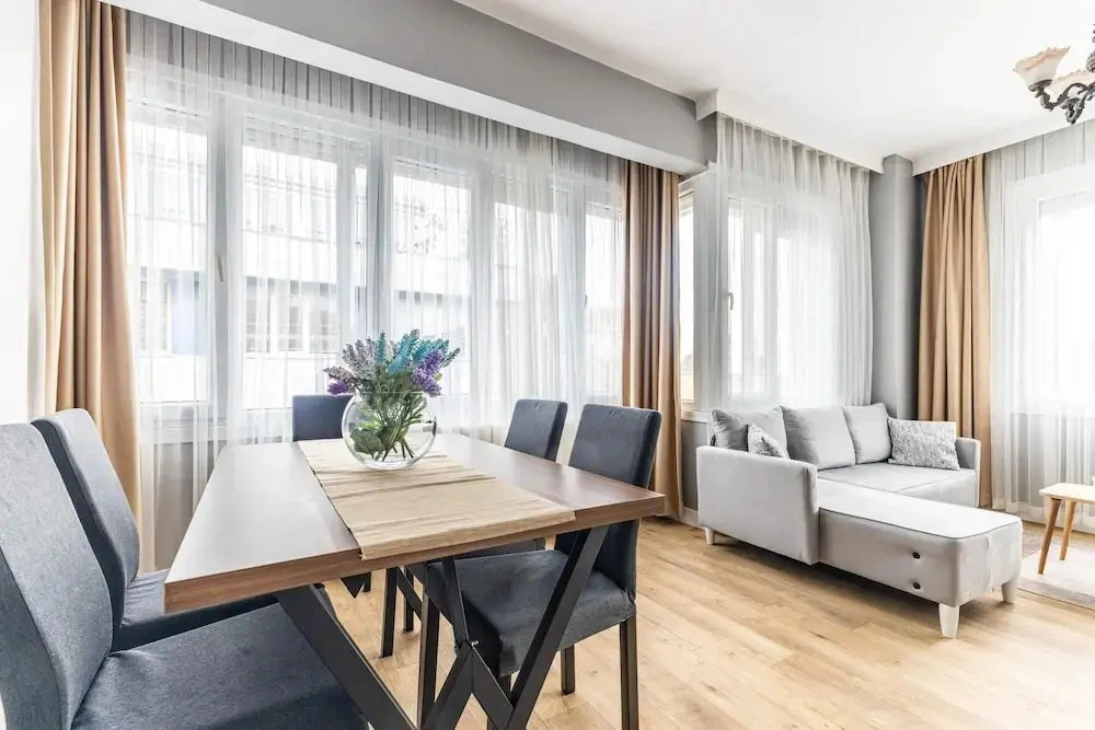 Modern Stylish Cozy Flat in the Heart of Kadikoy
