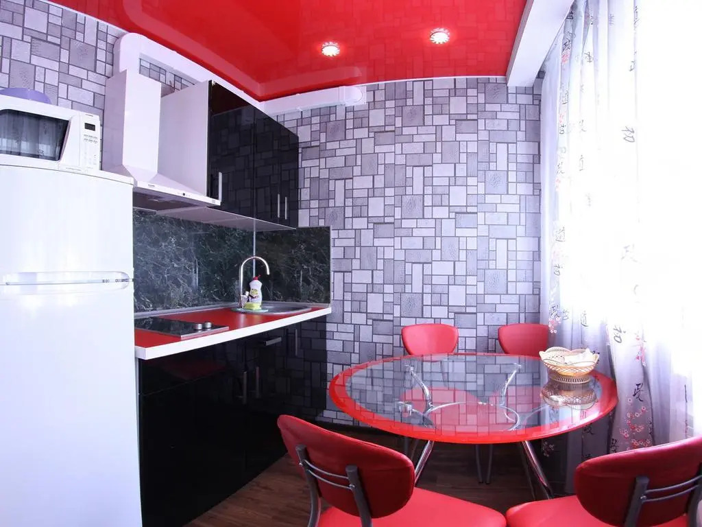 Home City Apartments Near Drama Theatre