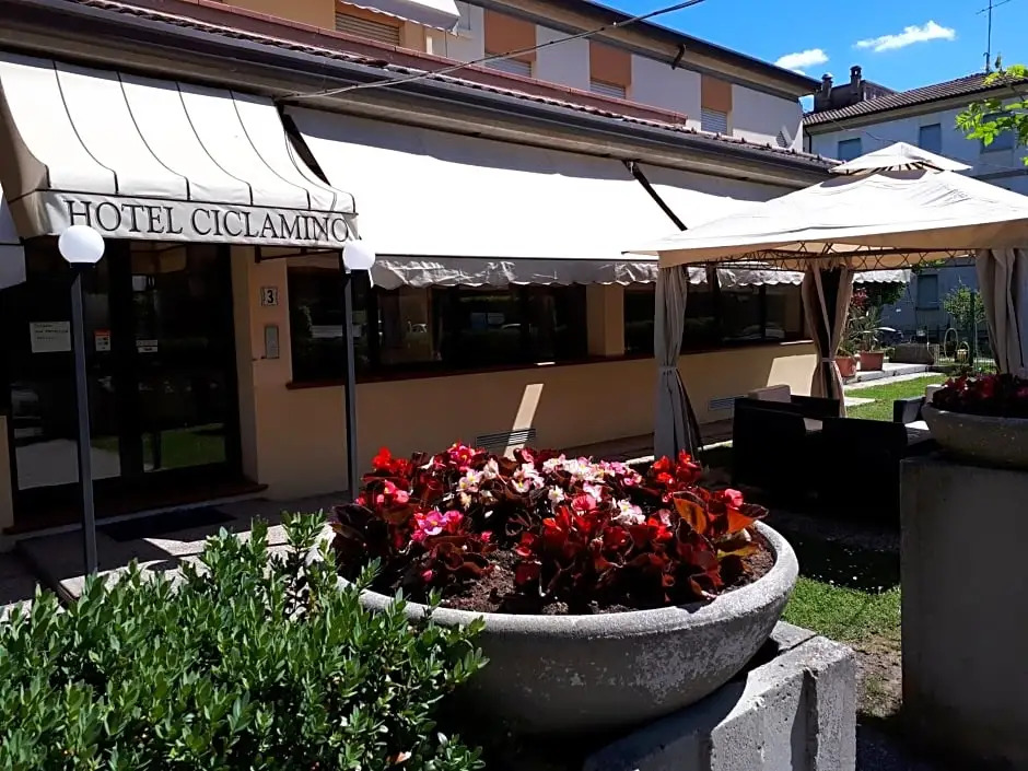 Hotel Ciclamino