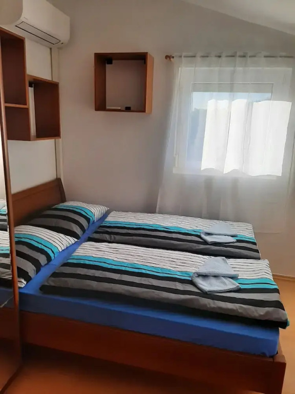 Impeccable 2-bed Apartment in Zaton