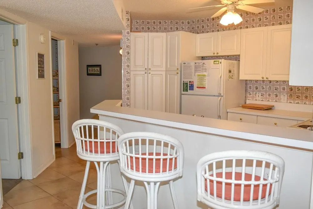 Ocean Pointe A9 by Seaside Vacations