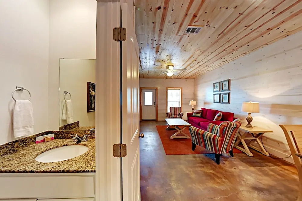 The Commons #402 - Three Bedroom Townhome