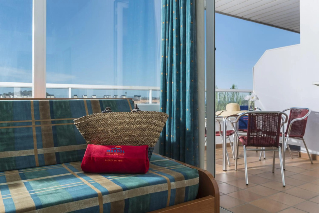 Costa Encantada Suites & Resort