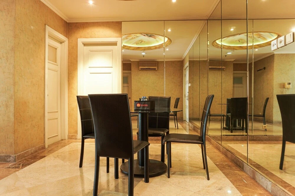 Spacious and Elegant 2BR @ Kedoya Elok Apartment