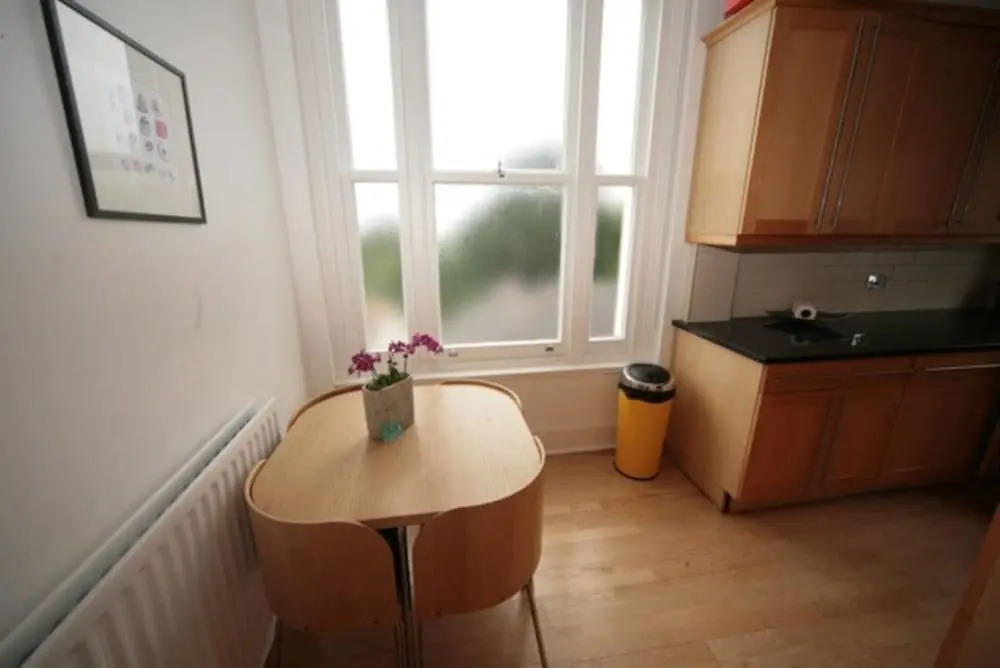 2 Bedroom Apartment in Wimbledon Village