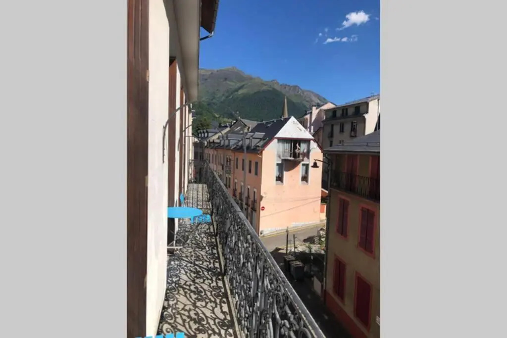 Appartement T2 classé tout confort, Cauterets Centre, équipé pour bébé, et WIFI gratuite