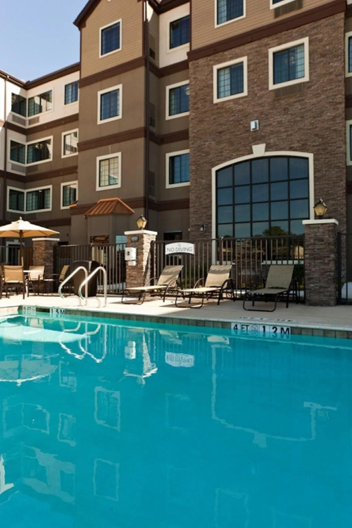 Staybridge Suites Houston - IAH Airport by IHG