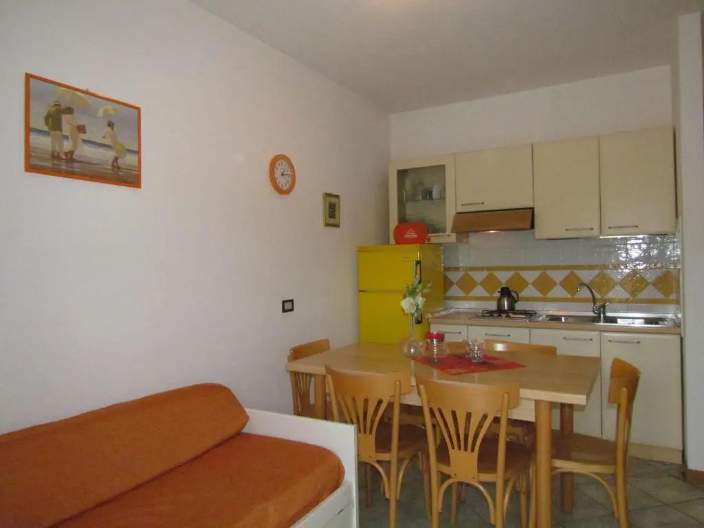 Flat With Spacious Balcony in Bibione