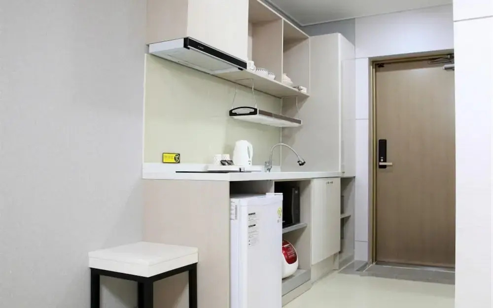 Yeosu Yong Beach Tourist Hostel