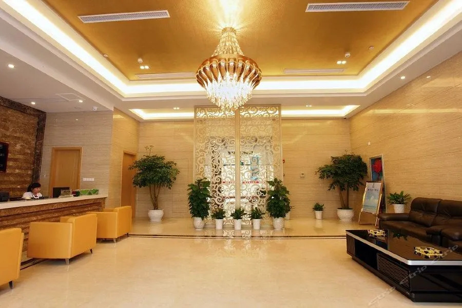Dezhu Business Hotel
