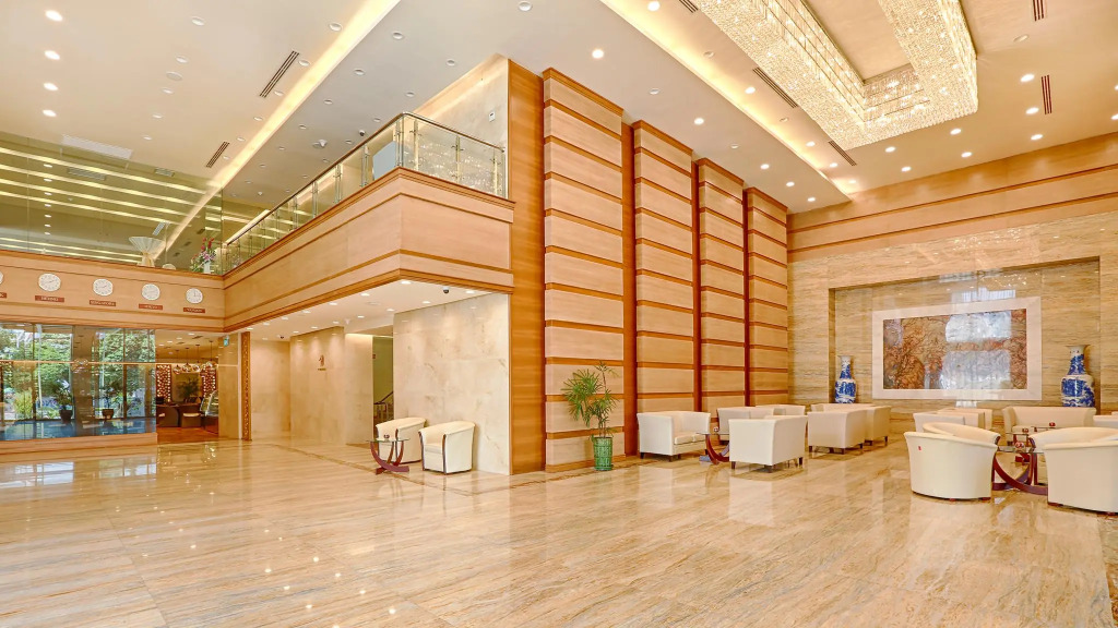 Jasmine Palace Hotel
