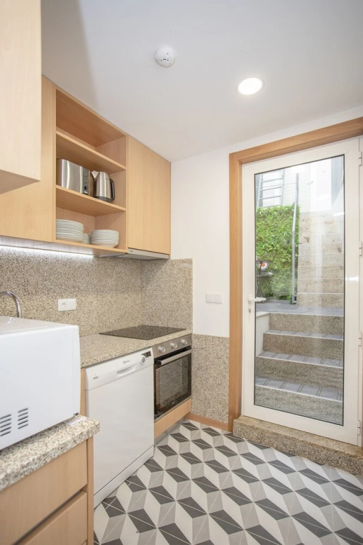 Liiiving in Porto-Downtown Spacious Home