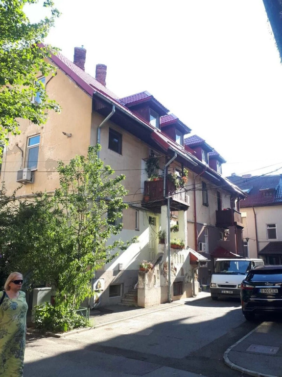 Neva Zedek