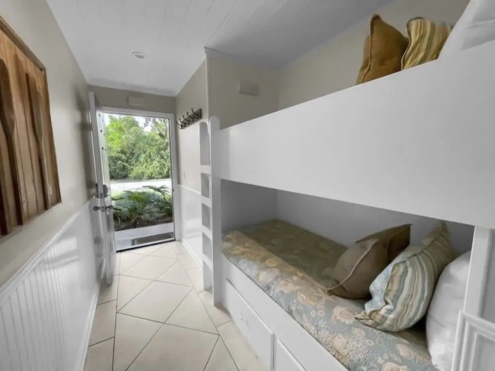 Inlet Dunes 201 1 Bedroom Condo by RedAwning