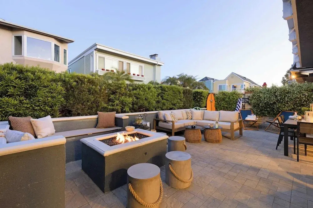 Mission Point 1 by Avantstay San Diego Beach House w/ Huge Patio & Fire Pit Walk to Beach!