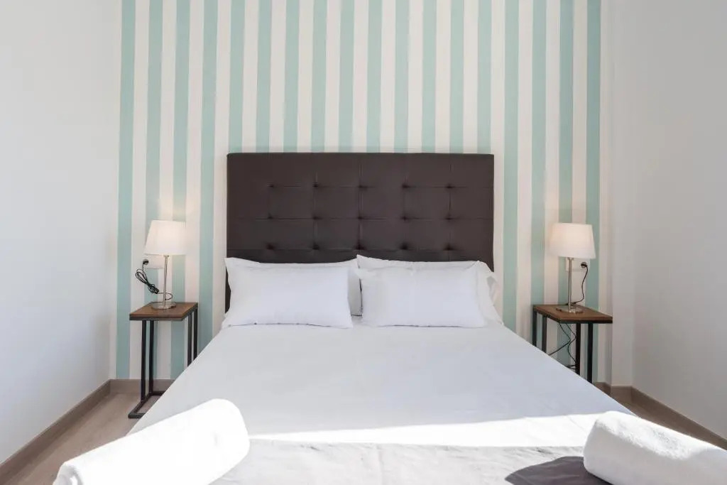 Urbe10 Atarazanas 2 Bedrooms Apartment