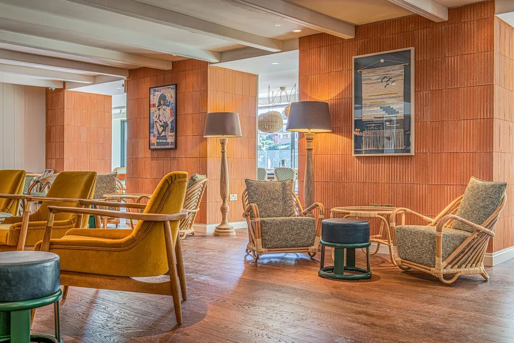 Harbour Beach Club, Hotel & Spa