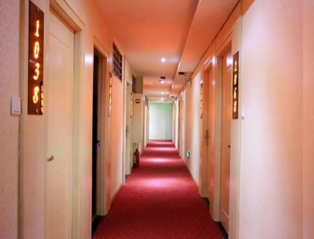 Yaxin Hotel