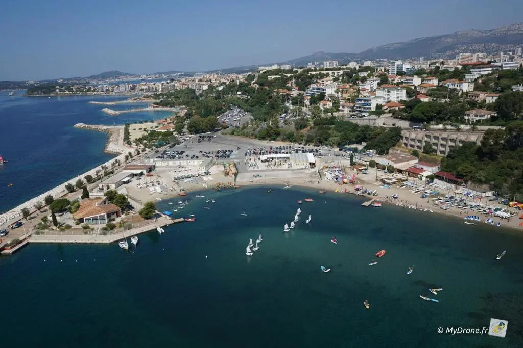 T2 St Jean 5' port/gare balcon Clim wifi