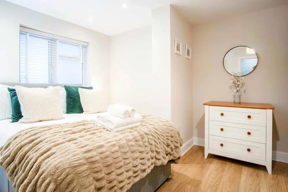 Seascape Retreat - 3 Bedroom Flat - Porthcawl