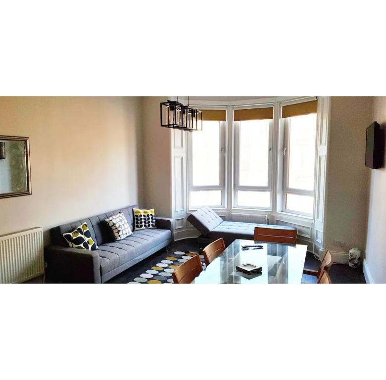 Glasgow South-side City Apartment