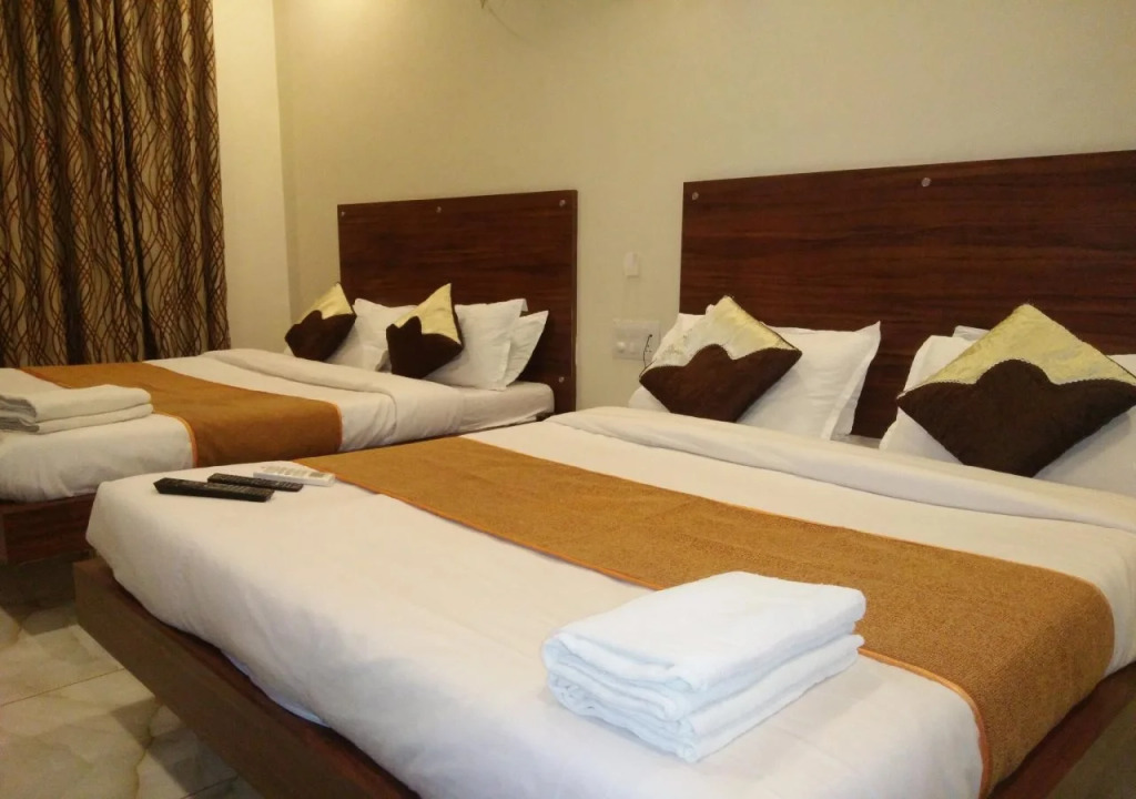The Sky Comfort - Hotel The Heaven, Dwarka