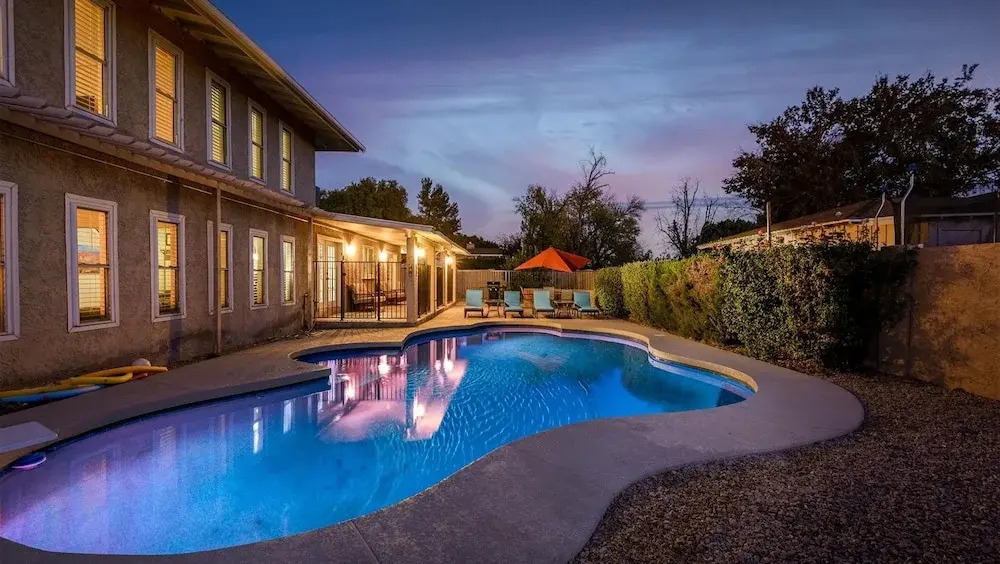 Fairfield in Mesa With 4 Bedrooms and 3 Bathrooms
