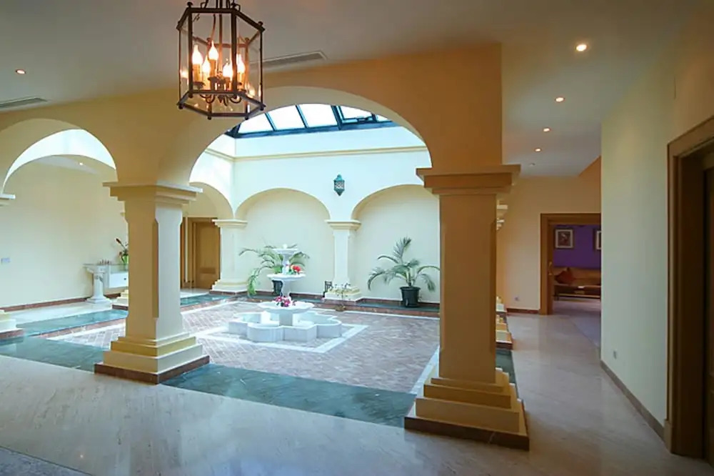 Villa With 4 Bedrooms in Las Lagunas de Mijas, With Wonderful Mountain
