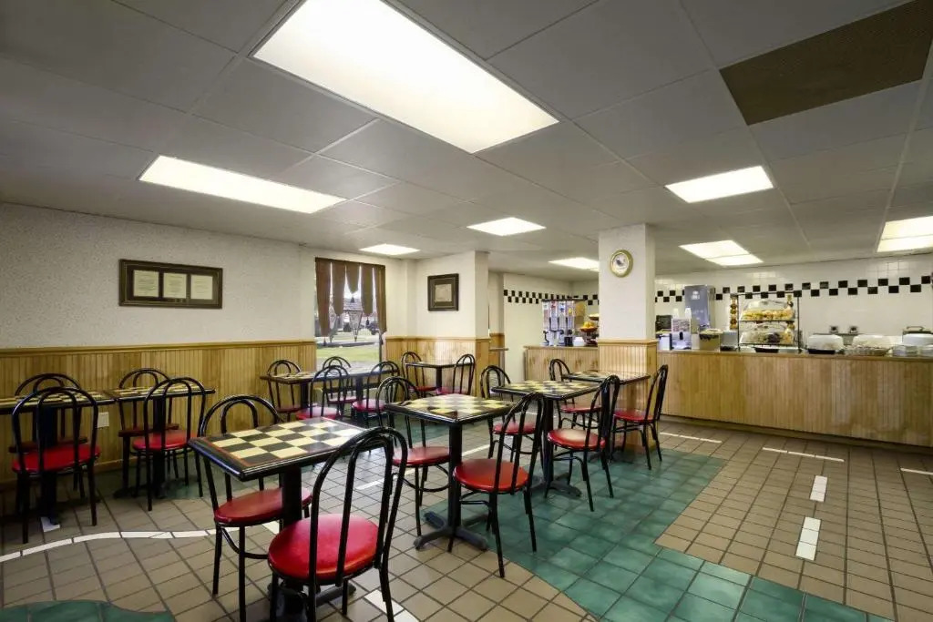 Days Inn By Wyndham Pigeon Forge South