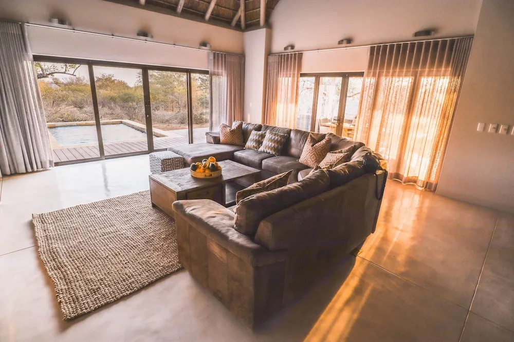 Lowveld Escape