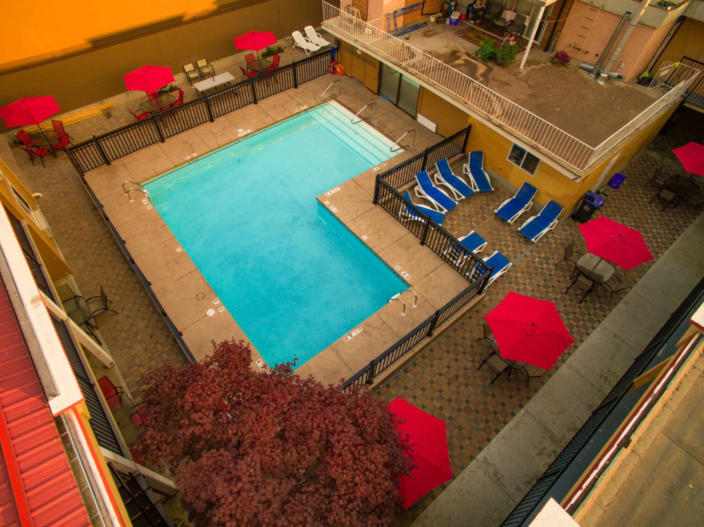 Sahara Courtyard Inn Penticton