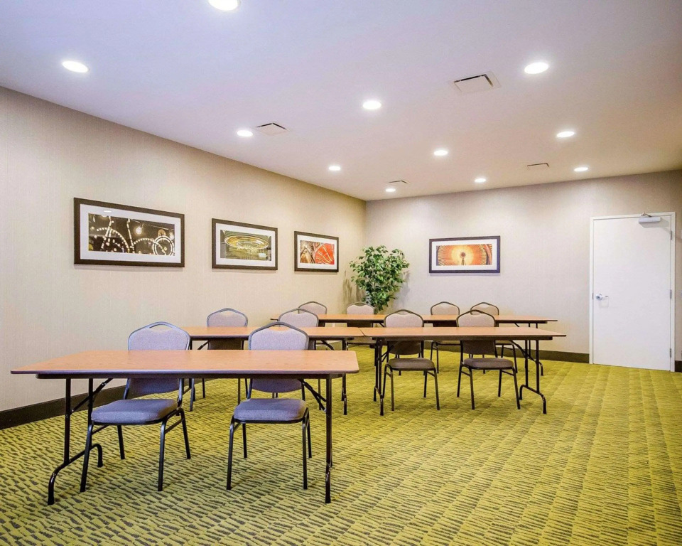 Comfort Inn Ferdinand