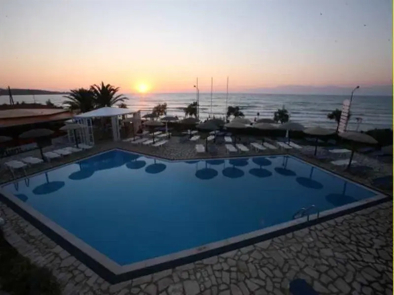 Beis Beach Apartment