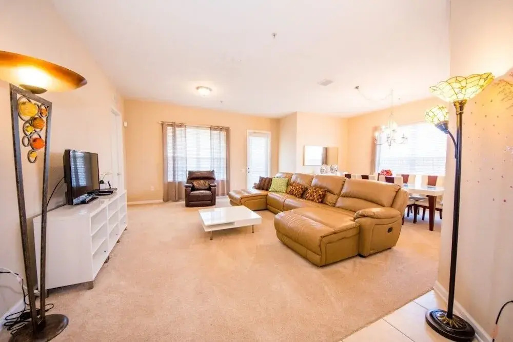 Vista Cay Next To Orange County Convention Center! 4 Bedroom Apts by Redawning