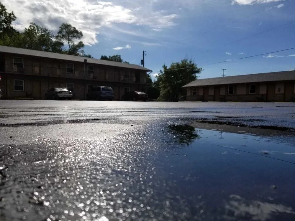 Parkview Motel