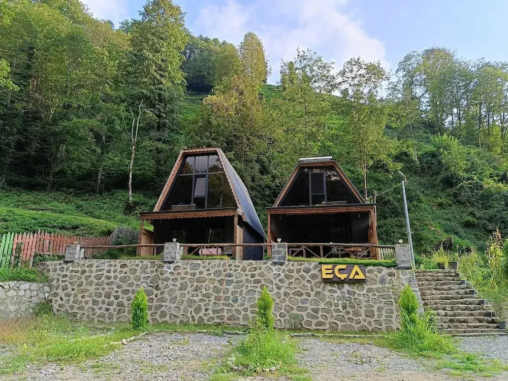 Eça River Bungalov