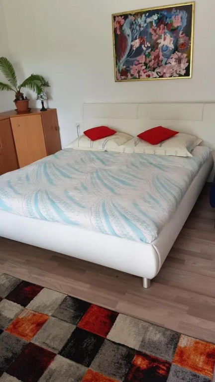 Exclusive Apartment In Villa With Private Garden