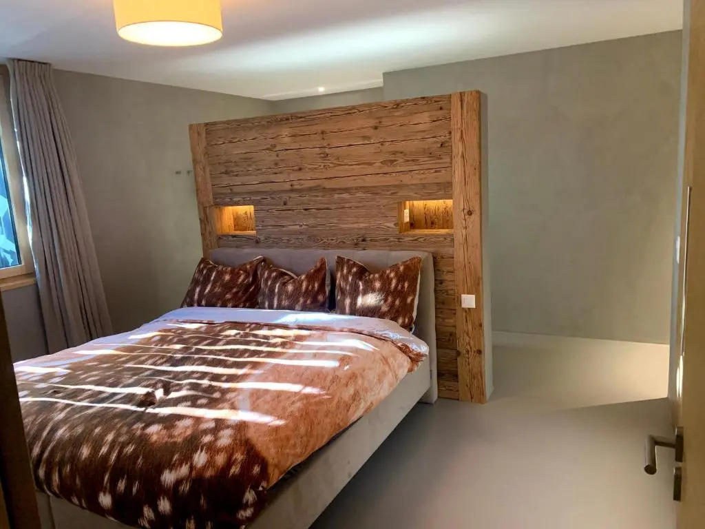 Ultra Luxurious 2-family Apartment on the Slopes in Arosa, CH